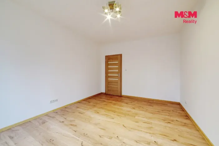Pronájem bytu 2+1, Cheb, Družstevní, 64 m2