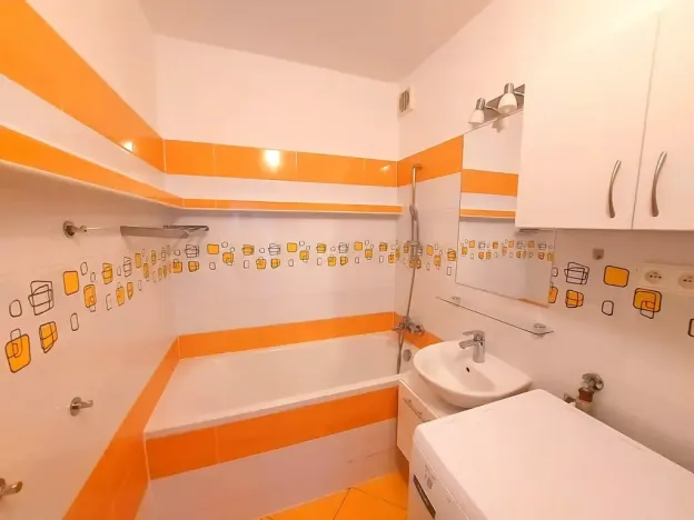 Pronájem bytu 2+1, Nové Město na Moravě, Budovatelů, 66 m2