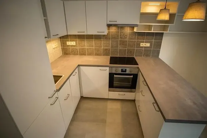 Pronájem bytu 2+kk, Praha - Podolí, Na Zlatnici, 54 m2