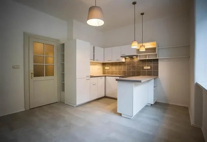 Pronájem bytu 2+kk, Praha - Podolí, Na Zlatnici, 54 m2