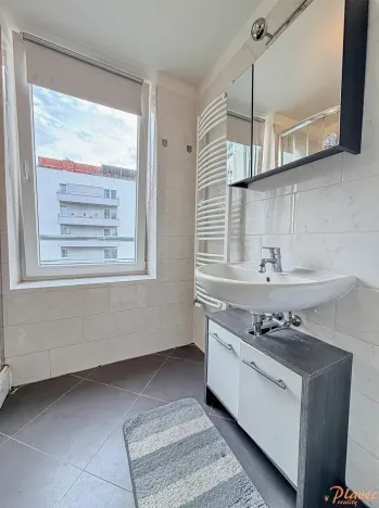 Prodej bytu 1+kk, Praha - Letňany, Hlučkova, 39 m2
