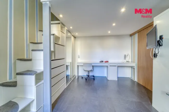 Prodej bytu 2+kk, Plzeň - Jižní Předměstí, Skrétova, 88 m2