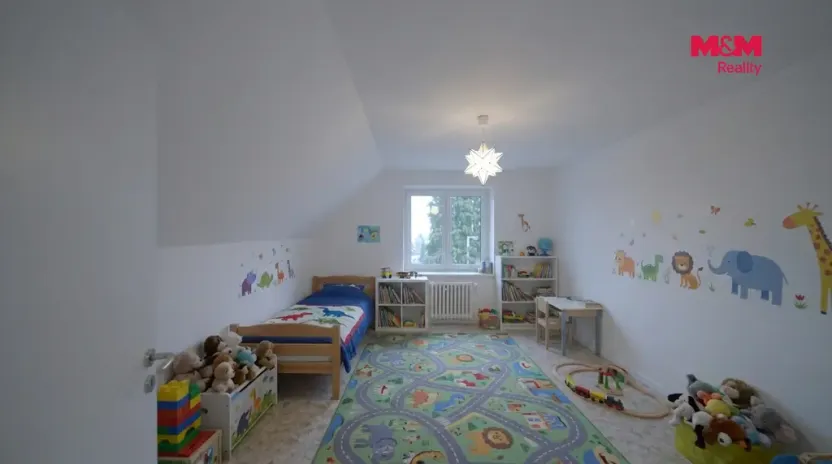Prodej rodinného domu, Praha - Horní Počernice, Jasenná, 292 m2