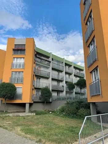 Pronájem bytu 2+kk, Praha, Meteorologická, 57 m2