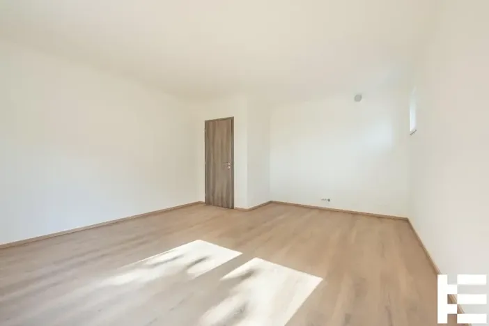 Prodej bytu 1+kk, Praha - Satalice, Za Novákovou zahradou, 34 m2