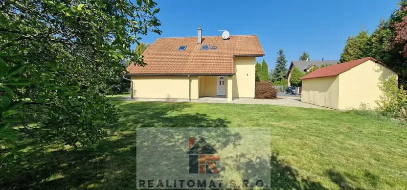 Pronájem rodinného domu, Šestajovice, Ve Skále, 160 m2