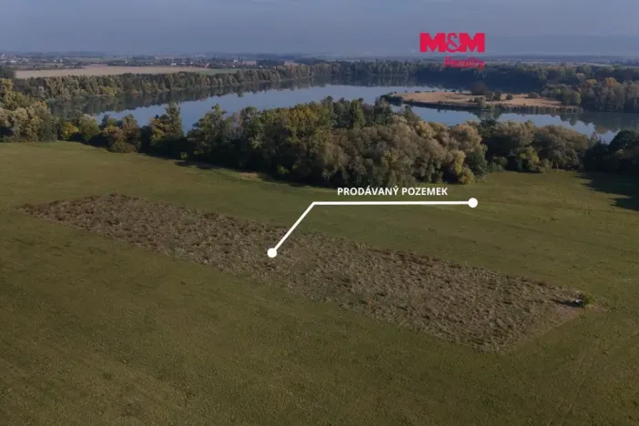 Prodej louky, Olomouc - Chomoutov, 6507 m2