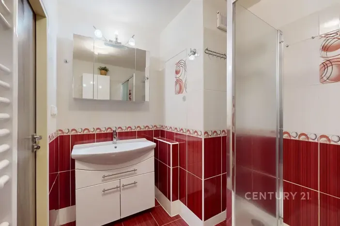 Prodej bytu 3+kk, Bystřice, Družstevní, 74 m2