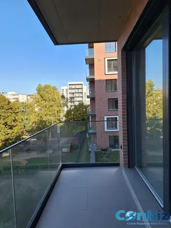 Pronájem bytu 3+kk, Praha - Karlín, Švarcova, 75 m2