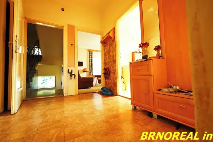 Prodej podílu rodinného domu, Brno, Šmejkalova, 195 m2