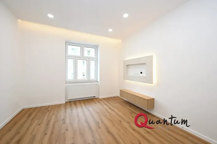 Pronájem bytu 2+kk, Praha - Žižkov, Zelenky-Hajského, 40 m2