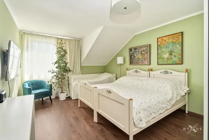 Prodej rodinného domu, Větrušice, Skalní, 158 m2