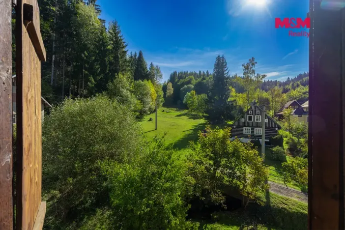 Prodej rodinného domu, Desná, U Trati, 430 m2