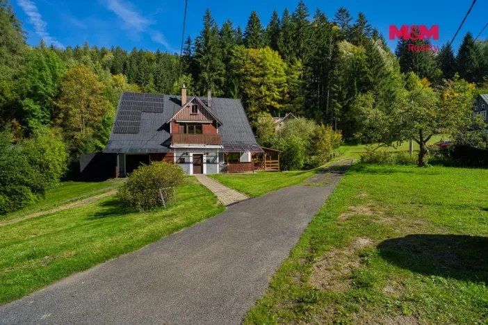 Prodej rodinného domu, Desná, U Trati, 430 m2