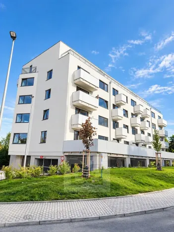 Pronájem bytu 2+kk, Kladno, Lesík, 52 m2