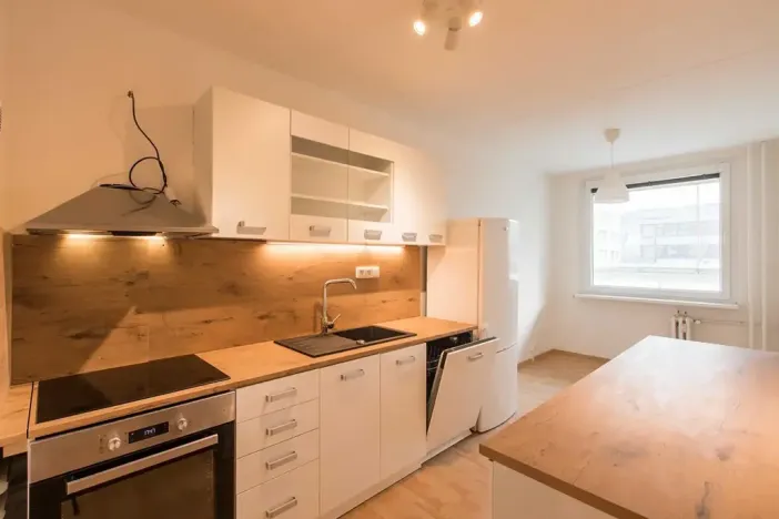 Prodej bytu 3+1, Praha - Libeň, Podvinný mlýn, 78 m2