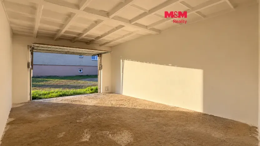 Prodej garáže, Rohenice, 20 m2
