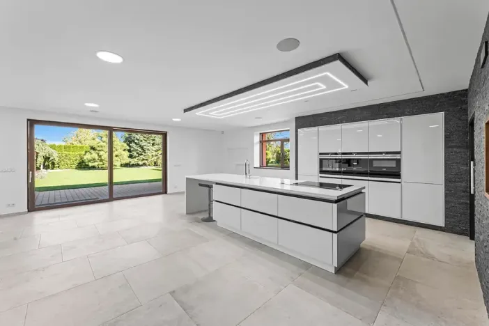 Prodej rodinného domu, Velké Přítočno, Sluneční, 350 m2