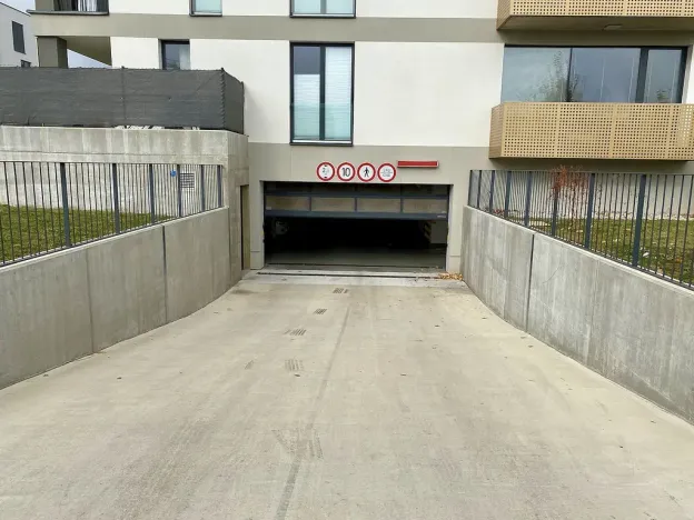 Pronájem bytu 3+kk, Praha - Kbely, Plzákova, 137 m2