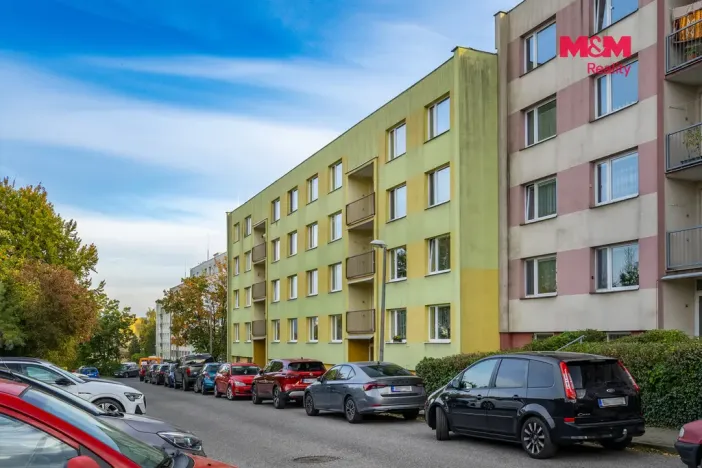 Prodej bytu 1+1, Liberec - Liberec VI-Rochlice, Gagarinova, 35 m2