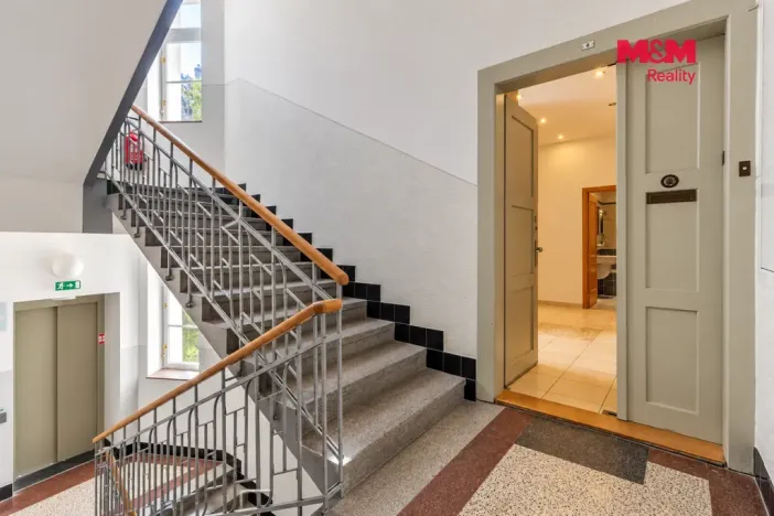 Pronájem bytu 1+1, Praha - Žižkov, Kubelíkova, 63 m2