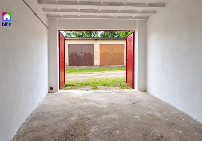 Prodej garáže, Nechanice, 19 m2