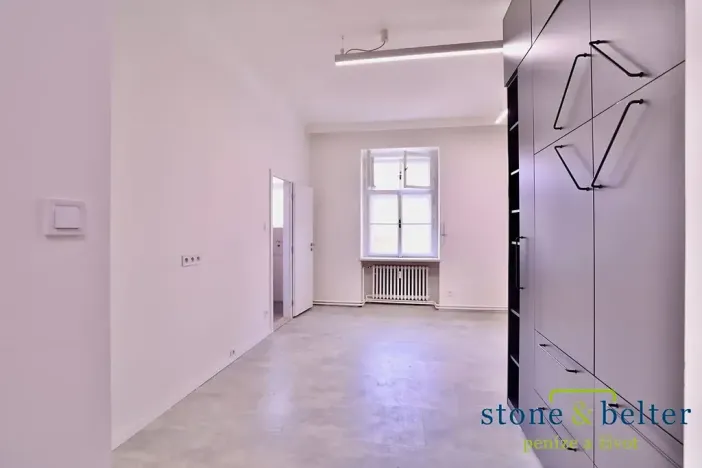 Pronájem kanceláře, Praha - Nové Město, Malá Štěpánská, 145 m2