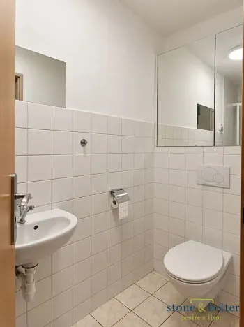 Pronájem kanceláře, Vestec, Vídeňská, 209 m2