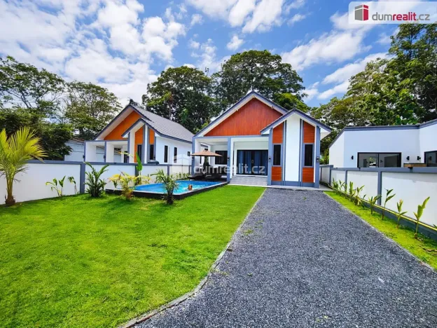 Prodej rodinného domu, 81 m², Baan Lipa Noi