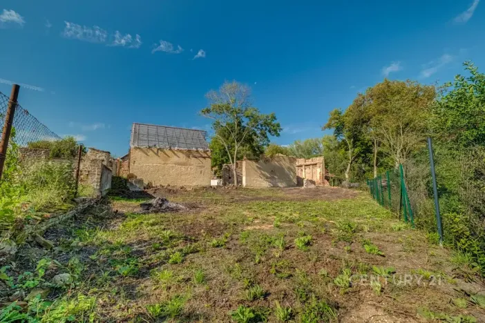 Prodej pozemku pro bydlení, Sány, 1838 m2