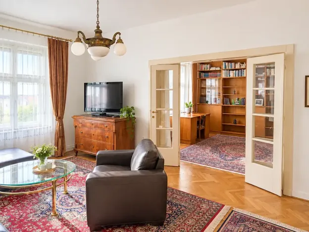 Pronájem bytu 4+1, Praha - Strašnice, Běchovická, 138 m2