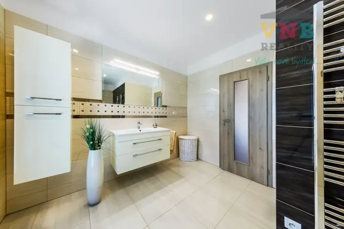 Prodej rodinného domu, Hluchov, 145 m2