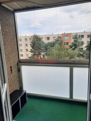 Pronájem bytu 2+kk, Praha - Modřany, Mladenovova, 47 m2