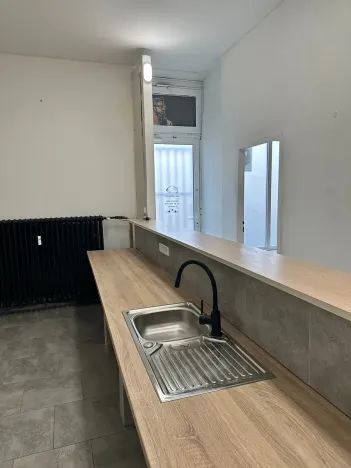 Pronájem obchodního prostoru, Děčín, Prokopa Holého, 72 m2