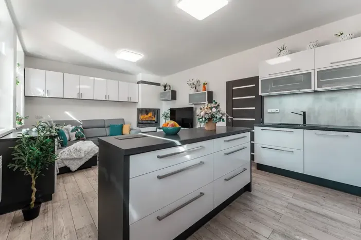 Prodej činžovního domu, Zbýšov, Na drahách, 360 m2