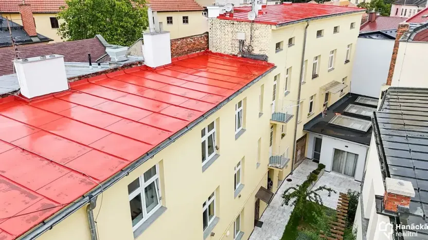 Prodej bytu 2+1, Olomouc, Dolní náměstí, 52 m2