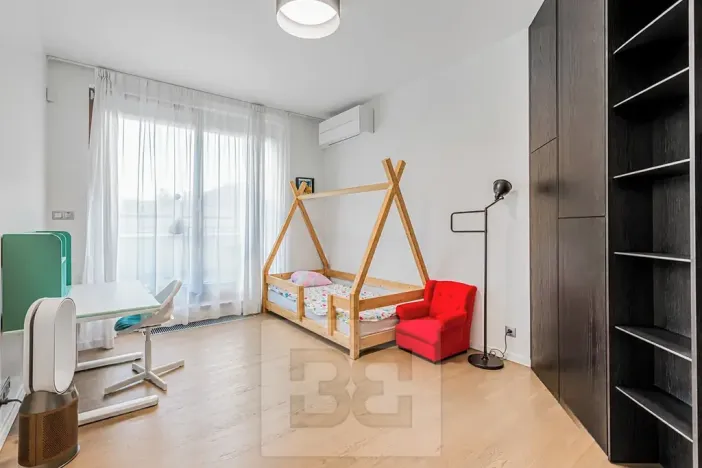 Prodej bytu 4+kk, Praha - Holešovice, V háji, 106 m2