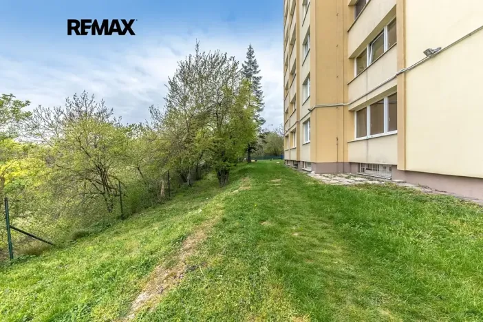 Prodej kanceláře, Praha - Střížkov, Děčínská, 45 m2