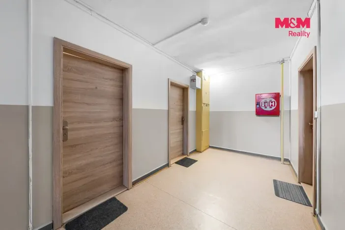 Prodej bytu 1+kk, Ústí nad Labem - Bukov, Dukelských hrdinů, 30 m2