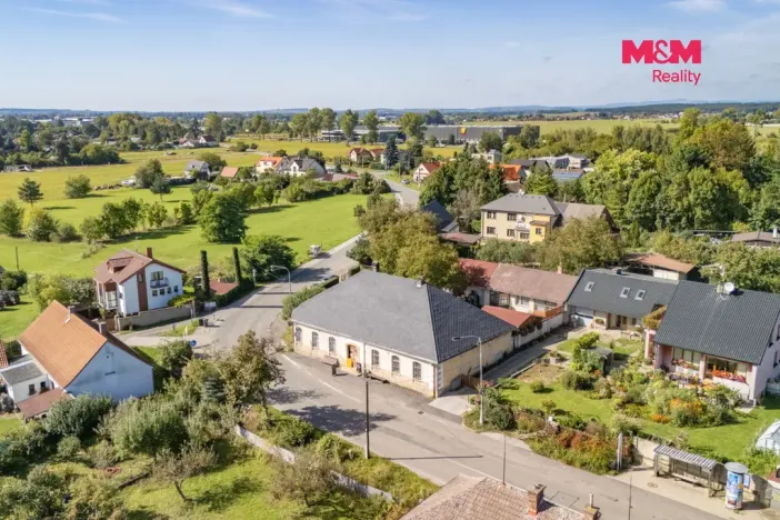 Prodej obchodního prostoru, Hradec Králové - Svinary, Podhůrská, 633 m2
