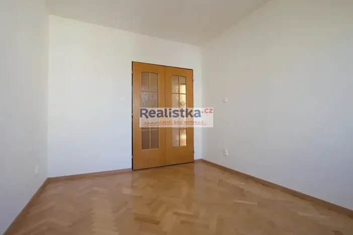 Pronájem bytu 3+1, Plzeň, Pod Záhorskem, 77 m2