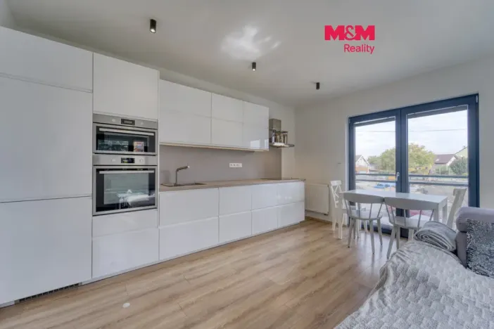 Prodej bytu 3+kk, Nýřany, Benešova třída, 71 m2