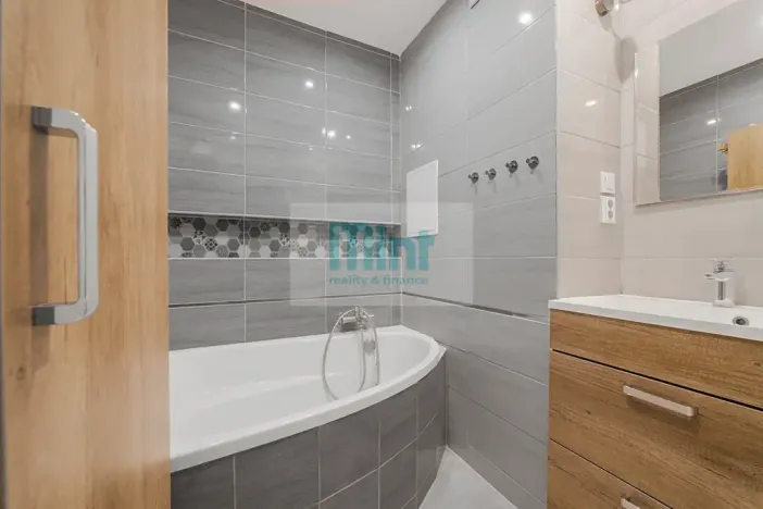 Prodej bytu 3+1, Ostrava, Srbská, 76 m2