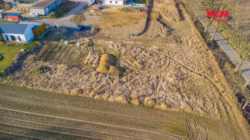 Prodej pozemku pro bydlení, Štěkeň, Luční, 2169 m2