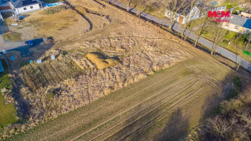 Prodej pozemku pro bydlení, Štěkeň, Luční, 2169 m2