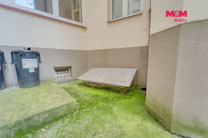 Prodej skladu, Praha, Jugoslávských partyzánů, 16 m2