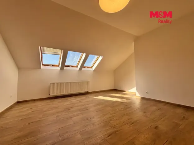 Pronájem bytu 3+kk, Klatovy - Klatovy II, 75 m2