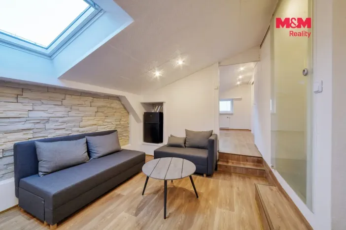 Pronájem bytu 1+1, Mariánské Lázně, Třebízského, 29 m2