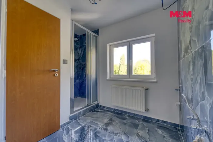 Prodej obchodního prostoru, Toužim, Plzeňská, 561 m2