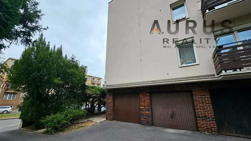 Pronájem bytu 4+1, Praha - Břevnov, Na Petřinách, 105 m2